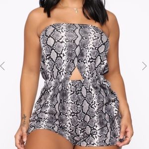 Fashion nova Romper